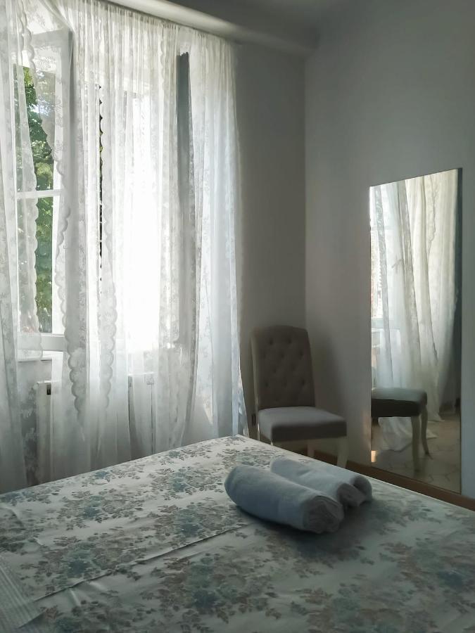 萨尔扎纳A Casa Di Leda公寓 外观 照片